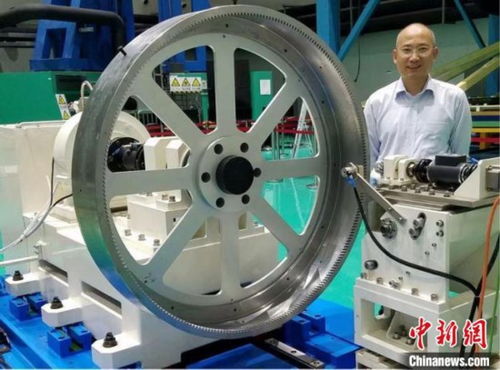 重慶大學(xué)科研攻關(guān)助力“問天”實(shí)驗(yàn)艙太陽翼實(shí)現(xiàn)24小時(shí)“追日”，高端數(shù)控機(jī)床技術(shù)銷售迎發(fā)展新機(jī)遇